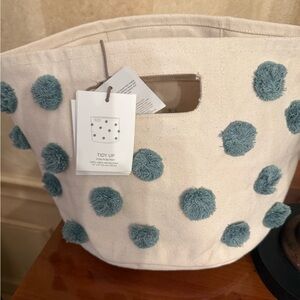 Tidy Up Pom Pom Storage Bin — Cream with Teal Pom Poms. New with tags